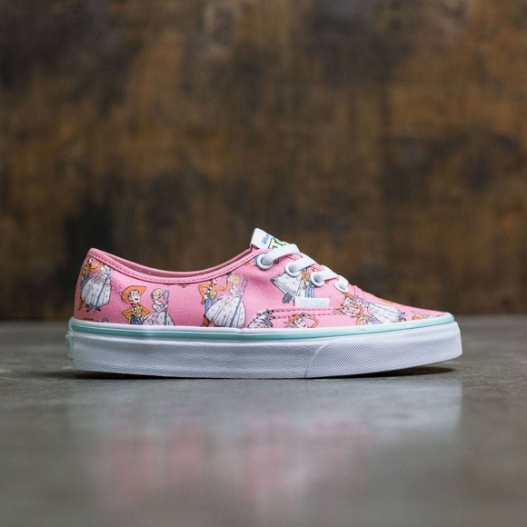 Vans Toy Story Woody maron Vans Toy Story Woody maron